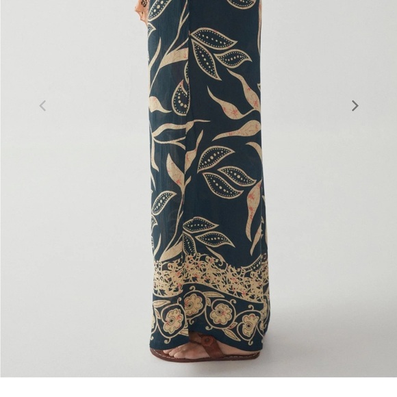 Maison Hotel Tess Pants in Blue Leaf Print New with tags! - Picture 5 of 10